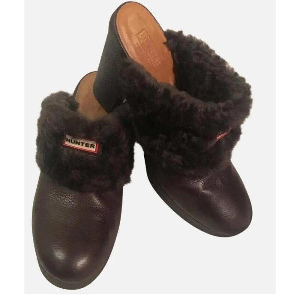 Hunter Women's Bruson Dark Brown Leather Clogs Heels Sheepskin Fur Lined Sz 9.5